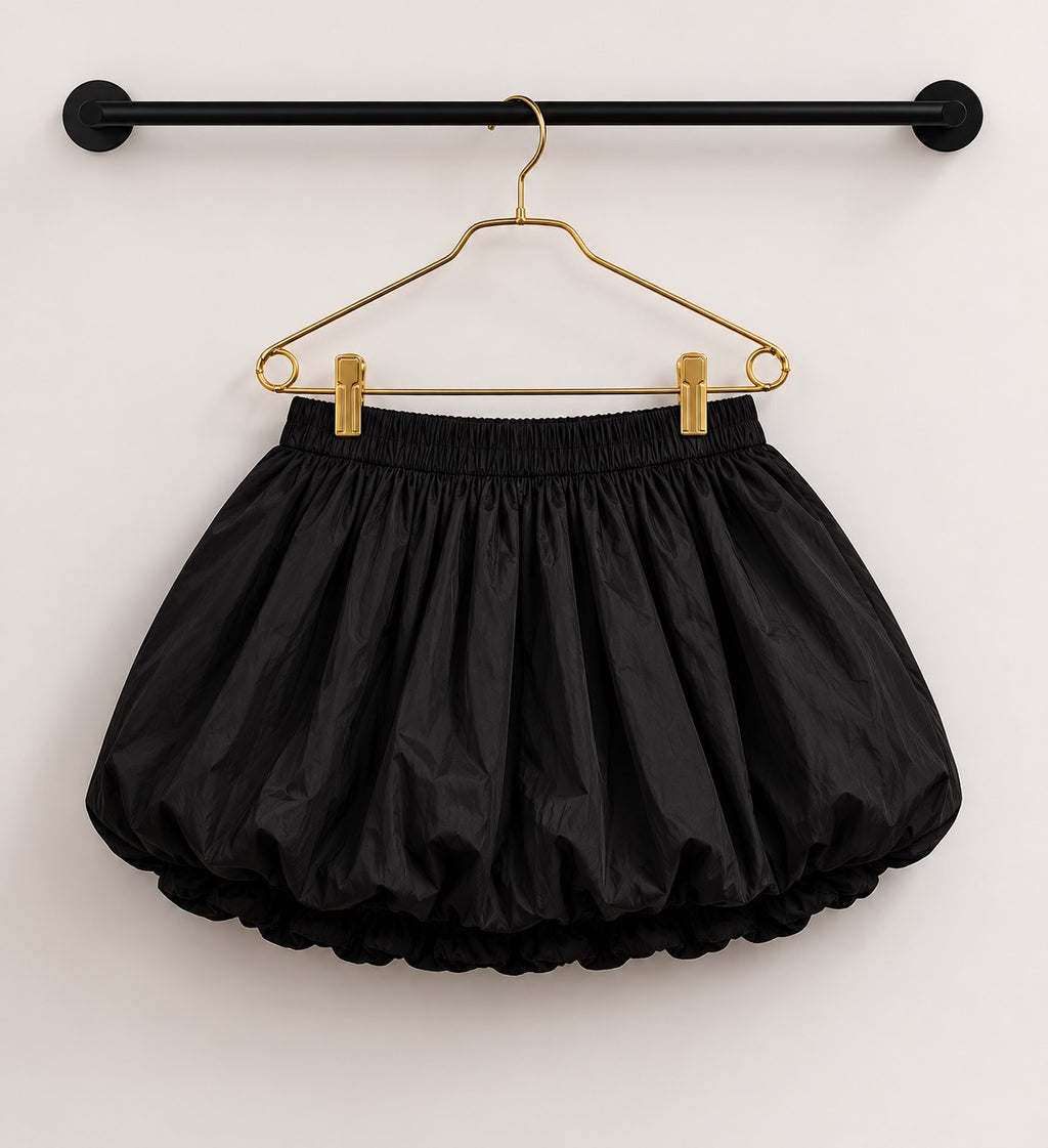 Black Ballon Short